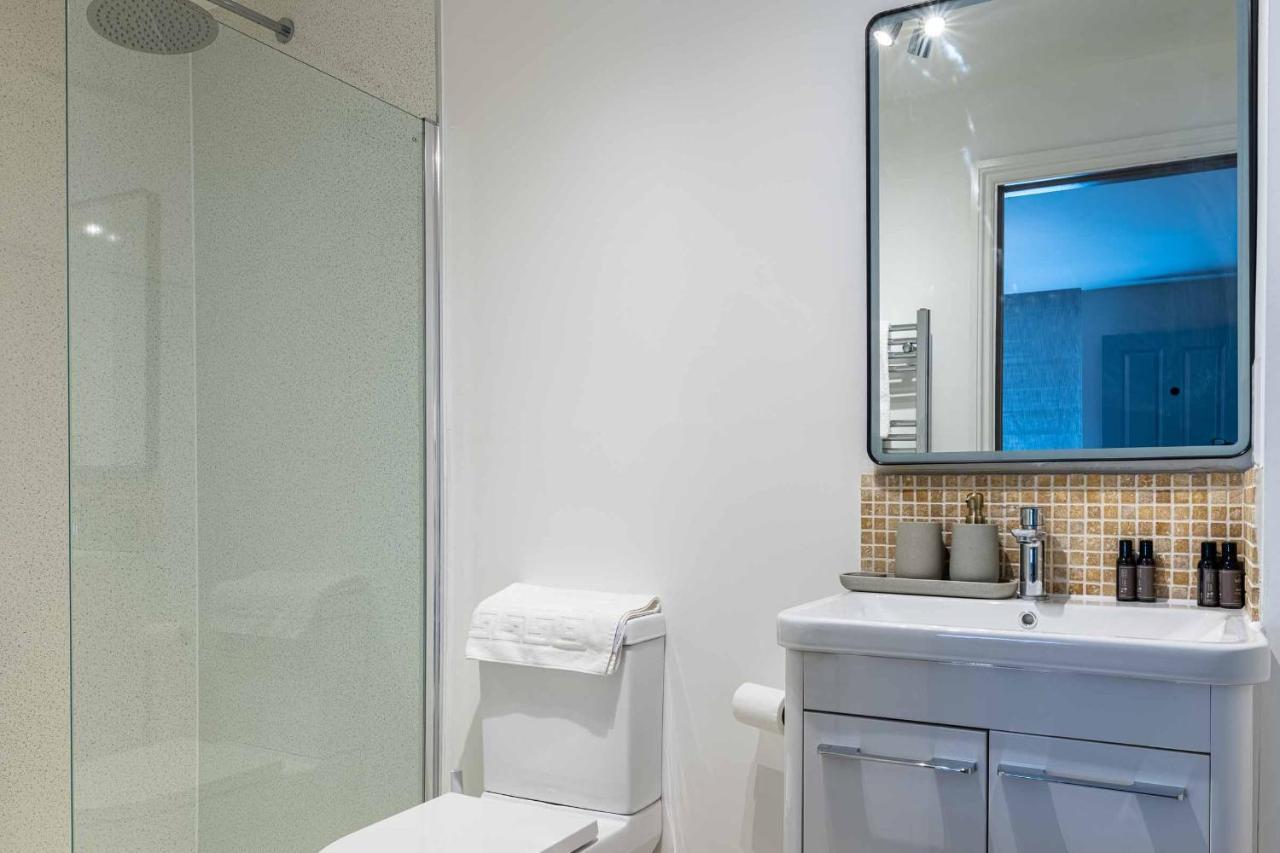 Stylish Modern 1 Bedroom, City Centre Bath Exteriér fotografie